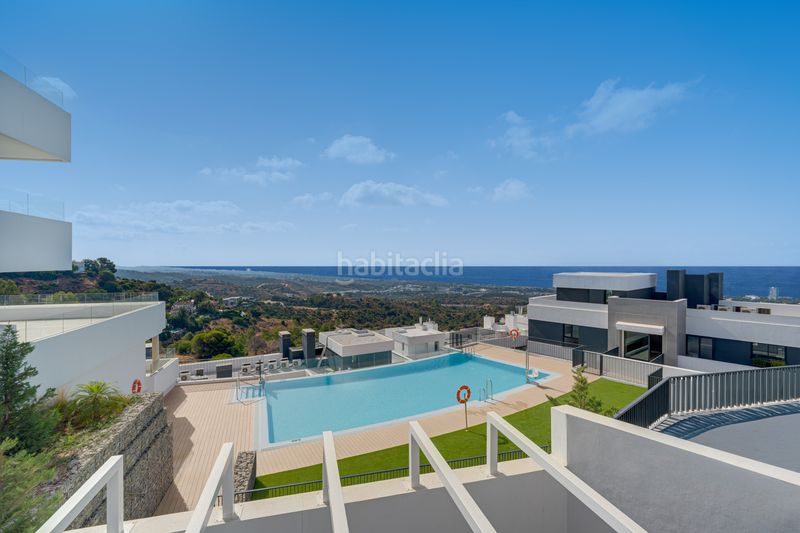 Foto f87a2aef-f1f9-4acc-935f-e2c2d4445e86. Apartament amb aparcament piscina a Alto de los Monteros Marbella
