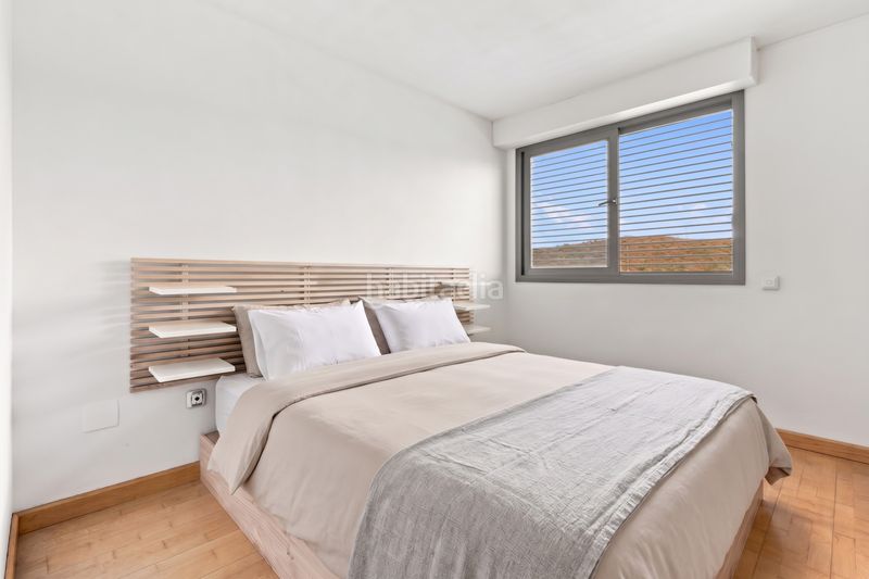 Foto e48ec0ab-70d9-4bd1-9489-3286eea5d4e3. Àtic amb aparcament piscina a la cala Mijas Mijas