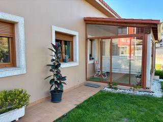 Chalet à Camiño do casal 2. Casa chalet como nuevo