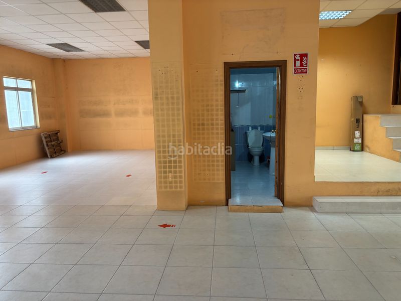 Foto d8d15261-31a9-45ae-bd72-4b54f3f34055. Lloguer local comercial a avenida vilaboa 92 a Portádego - Vilaboa Norte Culleredo
