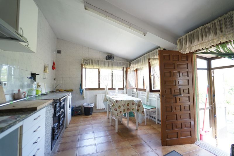 Foto a8dcbcbb-7f5b-4f0d-90a8-7f0ad346adc3. Casa amb calefacció a Ampuero