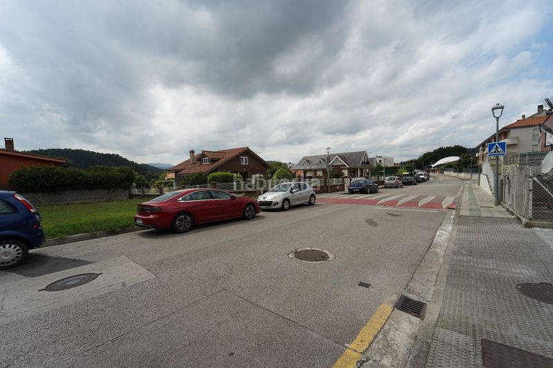 Foto a10241f4-a9d6-4f21-a637-45989176cc35. Casa adossada amb calefacció a Parbayón Piélagos