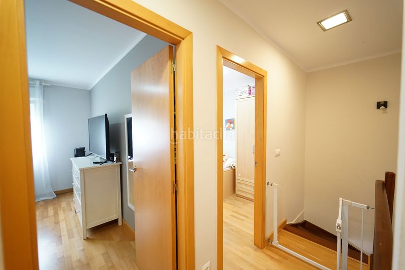Foto f9818acb-4048-4860-b144-edf77d779bce. Casa adossada amb calefacció a Parbayón Piélagos