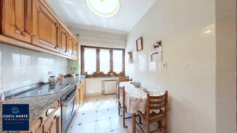 Foto 00cd209d-1907-4479-a7e3-ea2fdf2eb7b1. Casa a barros 12 a Corrales de Buelna (Los)