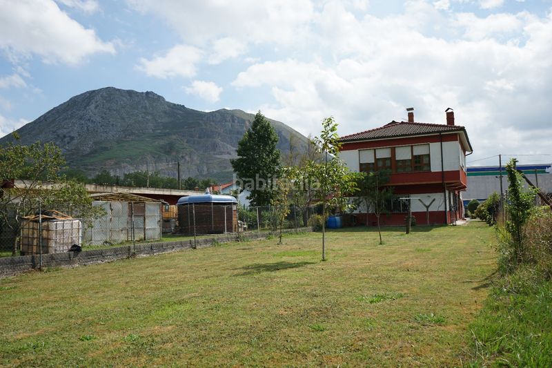 Foto 4f60656a-8265-4823-97c7-8656a6ba1528. Casa a barros 12 a Corrales de Buelna (Los)