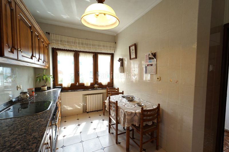 Foto e62e6854-2297-4da1-912d-76f9553b2623. Casa a barros 12 a Corrales de Buelna (Los)
