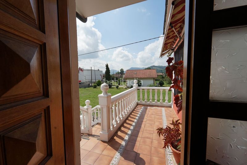 Foto ebcafeb4-7f88-4743-a8a6-b3611332d72d. Casa a barros 12 a Corrales de Buelna (Los)