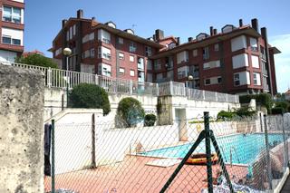 Pis a Calle rio saja 22. San vicente de la barquera piso 2 dormitorios  piscina garaje y