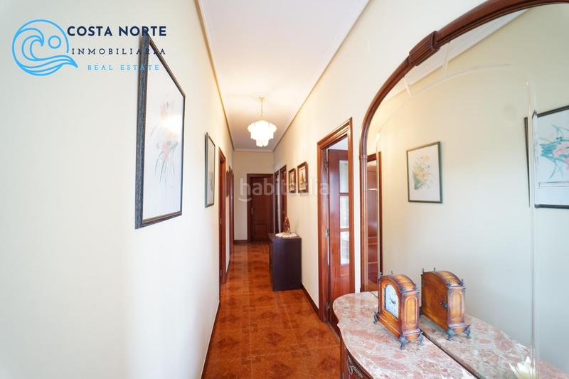 Foto fb4075a9-1e1b-4e59-b0f6-fef90882450e. Fabrikhalle in barrio helguera 91 in Reocín