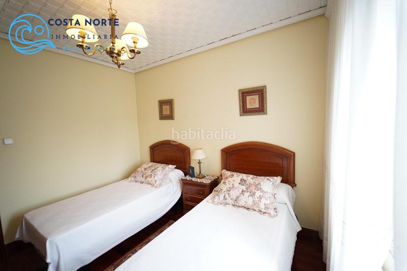 Foto fb7d58bf-6ebe-4d97-9b5a-566c117182be. Fabrikhalle in barrio helguera 91 in Reocín