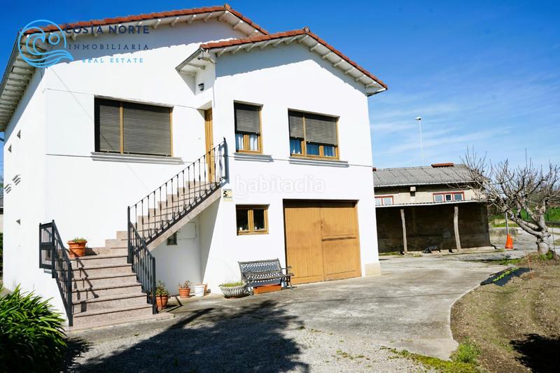 Foto fdb27472-0440-46ce-a230-5c9f8cb33fd1. Fabrikhalle in barrio helguera 91 in Reocín