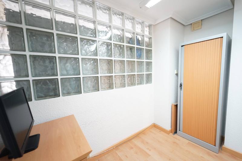 Foto 2ce37b8d-49f1-4a1d-a03c-975e3a1c5a74. Büro in calle de cervantes 10 in Centro - Ayuntamiento Santander