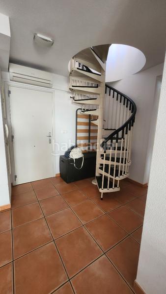 Foto f7b89b3e-3a5a-40cb-8465-871f85823b98. Location attique avec chauffage parking piscine dans Torrox