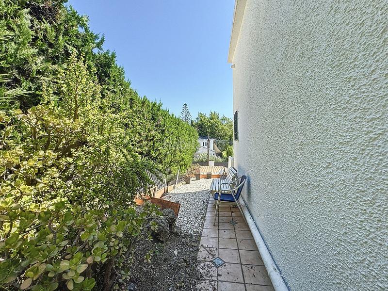 Foto 9fd30b8b-6716-4777-90ea-c8689d0a86e9. Chalet mit parking pool in Nueva Andalucía centro Marbella