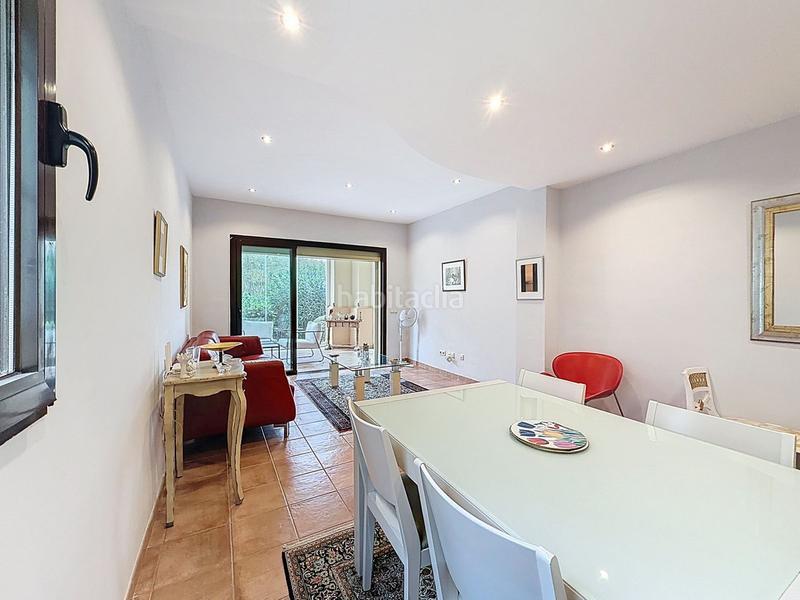 Foto 25965837-081b-4ae3-8c50-5773866b06ec. Ground floor with parking pool in Río Real Marbella