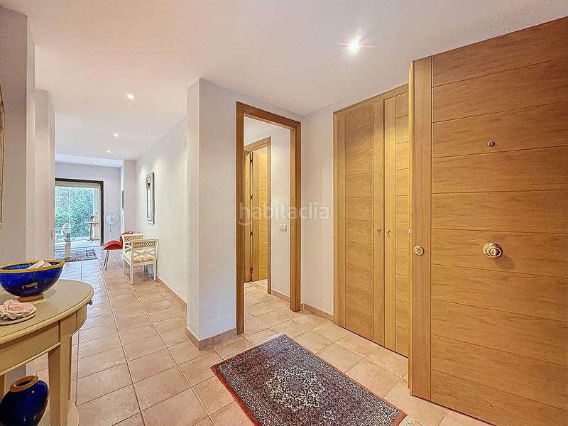 Foto 5805908b-75cb-4128-ad1e-6eccc68b843a. Ground floor with parking pool in Río Real Marbella