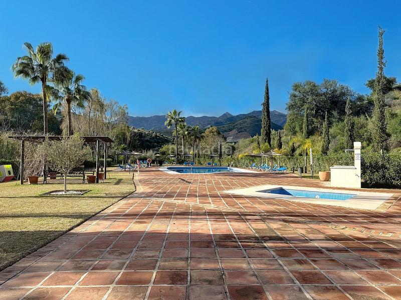 Foto 8c0b334b-a98b-4a45-95a4-93dd7d7d6f18. Ground floor with parking pool in Río Real Marbella