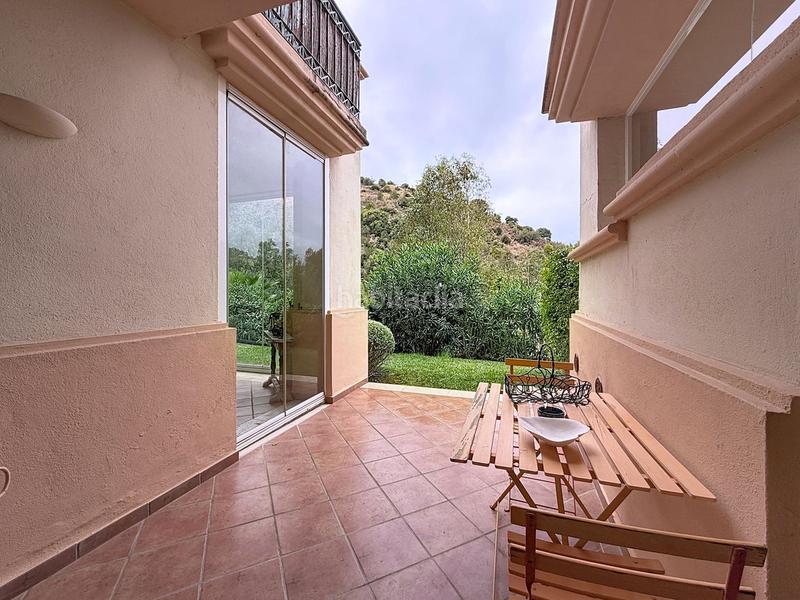 Foto 4a299411-2881-45ef-b6c9-ece4e43bf620. Planta baixa amb aparcament piscina a Río Real Marbella