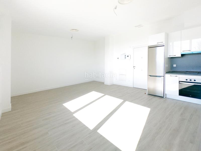 Foto ca35dfba-cad7-44c0-b7b2-f1e7d9390a4b. Location loft dans avenida de tenerife 18a dans Polígono Industrial-Norte San Sebastián de los Reyes