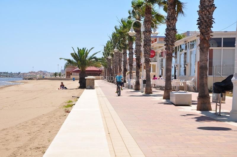 Foto 595f88e0-11e5-464a-99bf-64f0b9abb3e3. Casa pareada tu hogar de lujo frente al mar te espera! no dejes pasar esta oportunidad única! en Cartagena