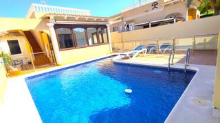 Casa a San Juan de los Terreros. Bonita casa con piscina privada y vistas al mar.
