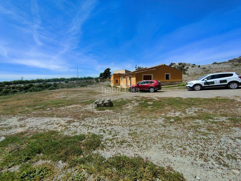 Foto 0ca0810b-1d3d-4474-9169-93787717cd79. Masia amb aparcament a Tébar - Los Arejos Águilas