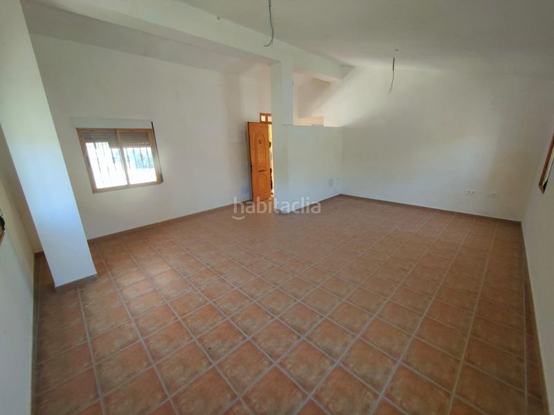 Foto abb6026d-3a89-4790-bbe9-308d32d0209c. Masia amb aparcament a Tébar - Los Arejos Águilas
