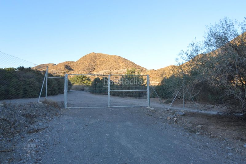 Foto d6bd75b9-aa20-4e43-a962-aed28c110c36. Masia amb aparcament a Tébar - Los Arejos Águilas