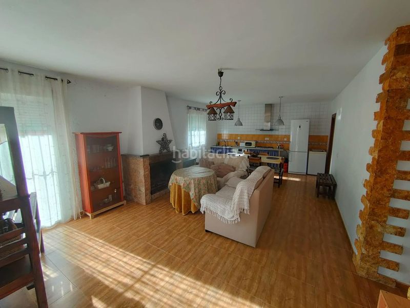 Foto 599638f9-3da8-489e-a4a4-59c0518c5e2c. Casa amb aparcament a Albox