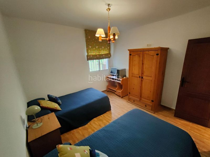 Foto 9dad3185-da1c-4c69-82fe-fb319b7207a1. Casa amb aparcament a Albox