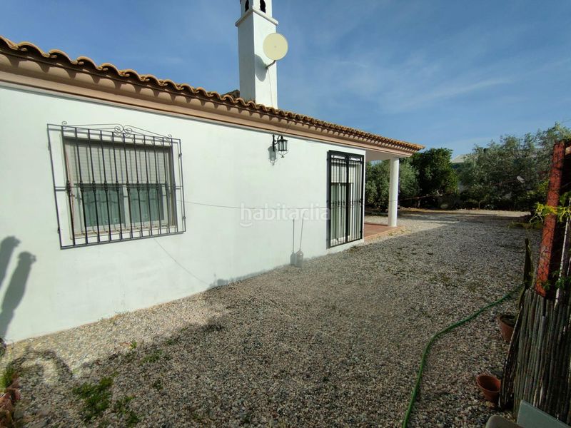 Foto ce05cd70-22a2-4762-9585-4af10a5b363d. Casa amb aparcament a Albox