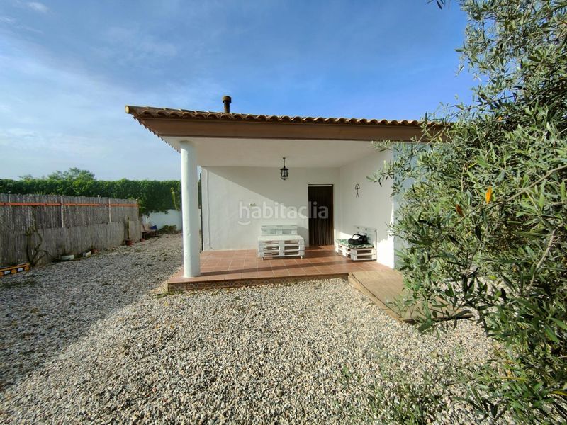 Foto f24cdff9-a43e-4329-9d38-e9a792c7c40f. Casa amb aparcament a Albox
