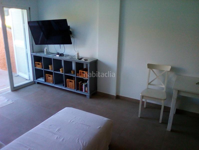 Foto a2fac36e-e619-4c56-aa59-d5e9df57c6ea. Pis a Vera playa naturista Vera