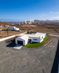 Chalet  N/a. Chalet en  venta  ampuyenta, puerto del rosario fuerteventura