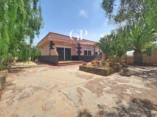 Chalet  N/a. Chalet independiente la caldereta
