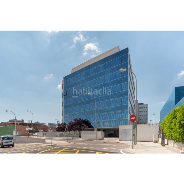 Foto ea0cbdb1-6125-4cea-ba49-2f8cdce46d19. Miete büro in avenida fuente de la mora 9 in Virgen del Cortijo-Manoteras Madrid