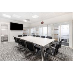 Location Bureau à Avenida fuente de la mora 9. Oficinas en espacios abiertos listas para usarse para 10 persona