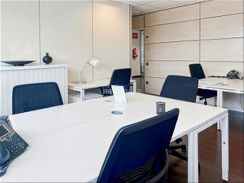 Foto 1c13298d-33fa-43bd-9ab5-2aa5384c9ff5. Rent office space in calle de maría de molina 39 in Madrid