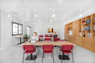 Miete Büro in Plaza villasís 2. Oficina privada en alquiler con todos los servicios para ti y tu