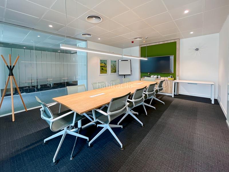 Foto 2c6d76e2-a240-4872-b98c-602187698662. Rent office space in carrer de can ràbia 3-5 in Tres Torres Barcelona