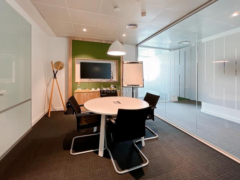 Foto a718a9b6-d27e-4bac-a75d-e5474909a663. Rent office space in carrer de can ràbia 3-5 in Tres Torres Barcelona