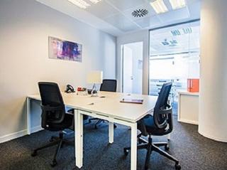 Alquiler Oficina en Askatasunaren hiribidea 17. Oficinas privadas con todos los servicios para usted y su equipo