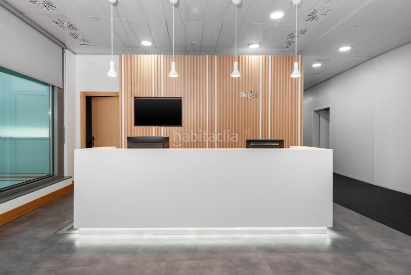 Foto fab874a6-2dfa-43d8-a182-7bd043eddb0a. Location bureau dans n/a dans Raval Barcelona