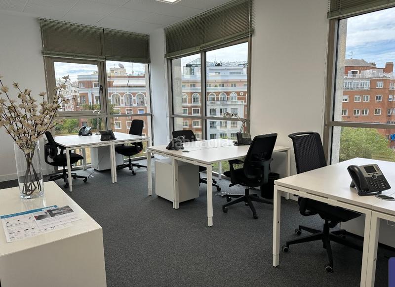 Foto 30162f54-4399-4789-9f0a-cadb4c6455da. Alquiler oficina en calle del pinar 5 oficina privada profesional en alquiler en pinar con condiciones totalmente flexibles en Madrid