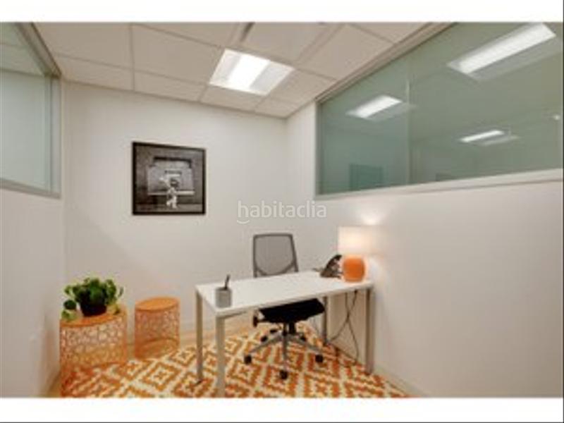 Foto 2bc67282-b2ac-4a84-a78b-886ae93ca847. Rent office space in paseo de la castellana 200 in Madrid