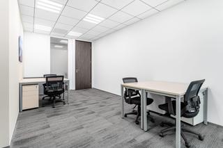 Rent Office space in Carrer d'osona 2. Un espacio de oficinas profesionales en barcelona, mas blau con