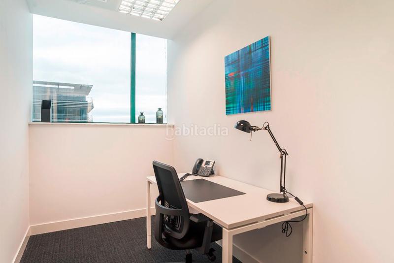 Foto f0fdc204-1c07-482c-9a46-e85c85bc4fea. Rent office space in carrer d'osona 2 in Zona Industrial Prat de Llobregat (El)