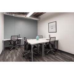 Miete Büro in Avenida de bruselas 7. Oficina privada con todos los servicios incluidos para ti y tu e