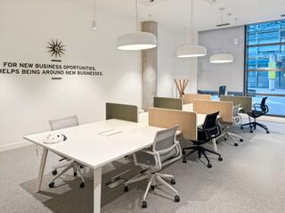 Lloguer Oficina a Calle de santa leonor 65. Encuentra un escritorio de uso exclusivo y empieza a trabajar en