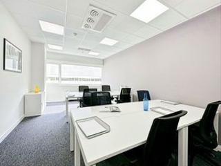 Lloguer Oficina a Ronda de poniente 2. Oficinas en espacios abiertos con todos los servicios para usted